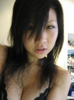 Selfshot - asian teen 4/64