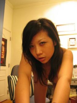 Selfshot - asian teen 14/64