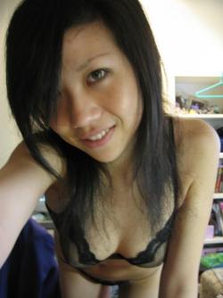 Selfshot - asian teen 41/64