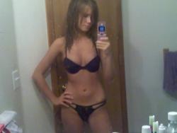 Young teen selfshots 67/112