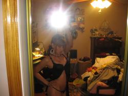 Selfshots - amateur teen girl 25/76