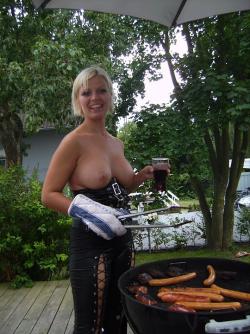 Funny blonde who likes sausages 4/11