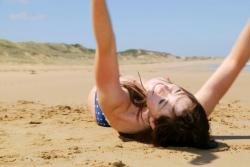 Carmen - posing on the beach - part 1 4/38