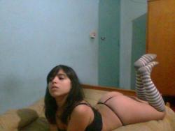 Yanina - amateur teen from argentina teasing 34/40