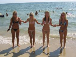 3 teens on the beach 25/35