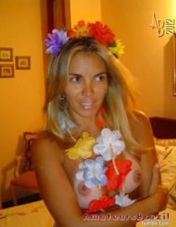 Hot brazilian milf socialite stolen pics 1/13