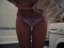 Amazing blond girlfriend â€“ selfshots 42/49