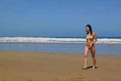 Carmen - posing on the beach - part 2 40/40
