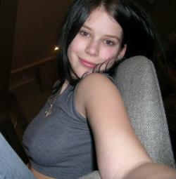 Selfshots - hot young girl 4/30