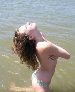 Curly nudist teen at lake 25/66
