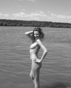 Curly nudist teen at lake 64/66