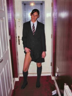 Claudia - amateur slut playing as a schoolgirl 2/59