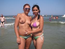 Beach horny girls on vacation - dahlia and ramona 6/36