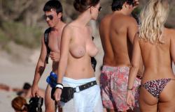Nudist fkk summer time hotties on the beach 24/200