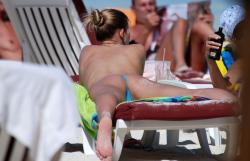 Nudist fkk summer time hotties on the beach 30/200