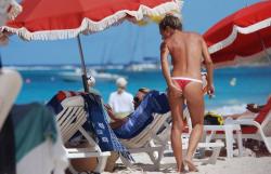 Nudist fkk summer time hotties on the beach 21/200