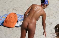 Nudist fkk summer time hotties on the beach 36/200