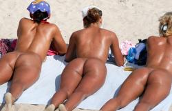 Nudist fkk summer time hotties on the beach 40/200