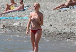 Nudist fkk summer time hotties on the beach 158/200