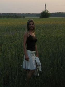Naughty blonde girl gf 17/40