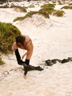 Agnes at the beach(70 pics)