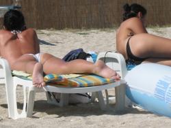 Horny girls on vacation - simone and clara 27/36