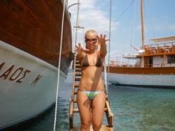 Horny girls on vacation - verena 32/90