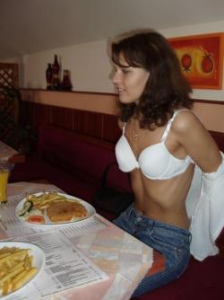 Czech brunette does anything for big dicked bf 74/147