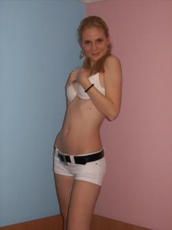 Pretty russian blonde posing nn serie 93 11/23