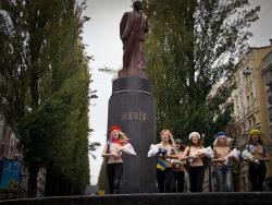 Femen 10/124