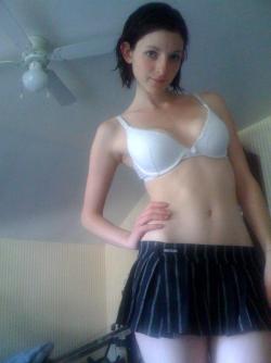 Cute teenage babe 15 97/114