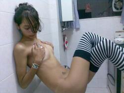 Skinny latina girl and her erotic selfshots 8/83