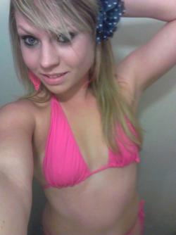 Little blonde slut 31/64