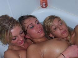 3 sexy shower babes 6 32/71