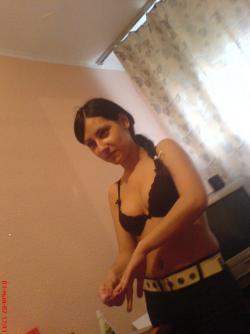 Horny amateur babe 20 13/96