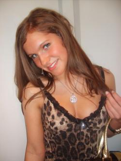 Cute amateur teen babe 20 7/76