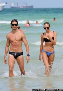 Candice swanepoel bikini ass candids in miami 10/40