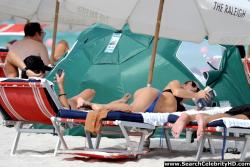 Candice swanepoel bikini ass candids in miami 22/40