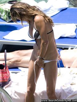 Fiona swarovski candid topless sunbathing bikini photos 1/21