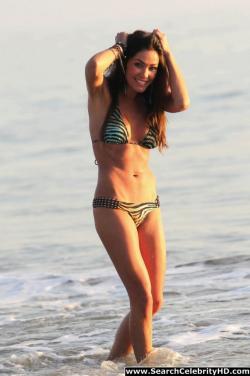 Jasmine waltz beach bikini pictures are hot 16/36
