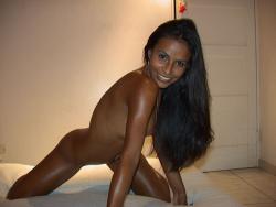 Gorgeous ebony brunette posing 16/20