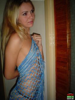 Extremely gorgeous blonde teen naked! 7/30