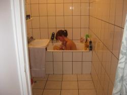 Pretty german takes a shower - redhead serie 22(8 pics)
