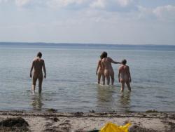 Saggy old nudists 21/25