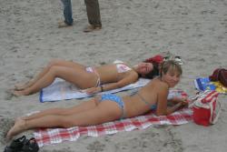 Teens on the beach - 04  34/50