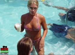 Beach/swimming_pool amateurs young teens 001 54/122