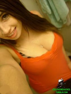 A busty teen bombshell took some sexy selfpics  35/65