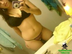 A busty teen bombshell took some sexy selfpics  58/65