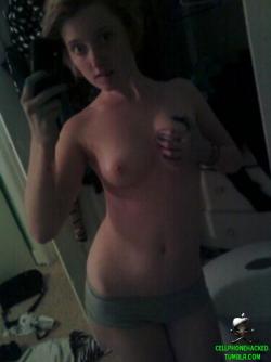 Horny emo teen girlfriend poses for some selfpics(50 pics)