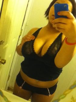 Big tits latina whore 33/57